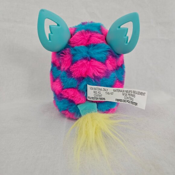 Hasbro Furby Boom Pink & Blue Hearts – Interactive Electronic Toy – 6” - Picture 3 of 11